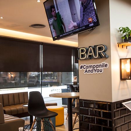 Travelodge Bcn Cornella Fira Cornellà de Llobregat Buitenkant foto